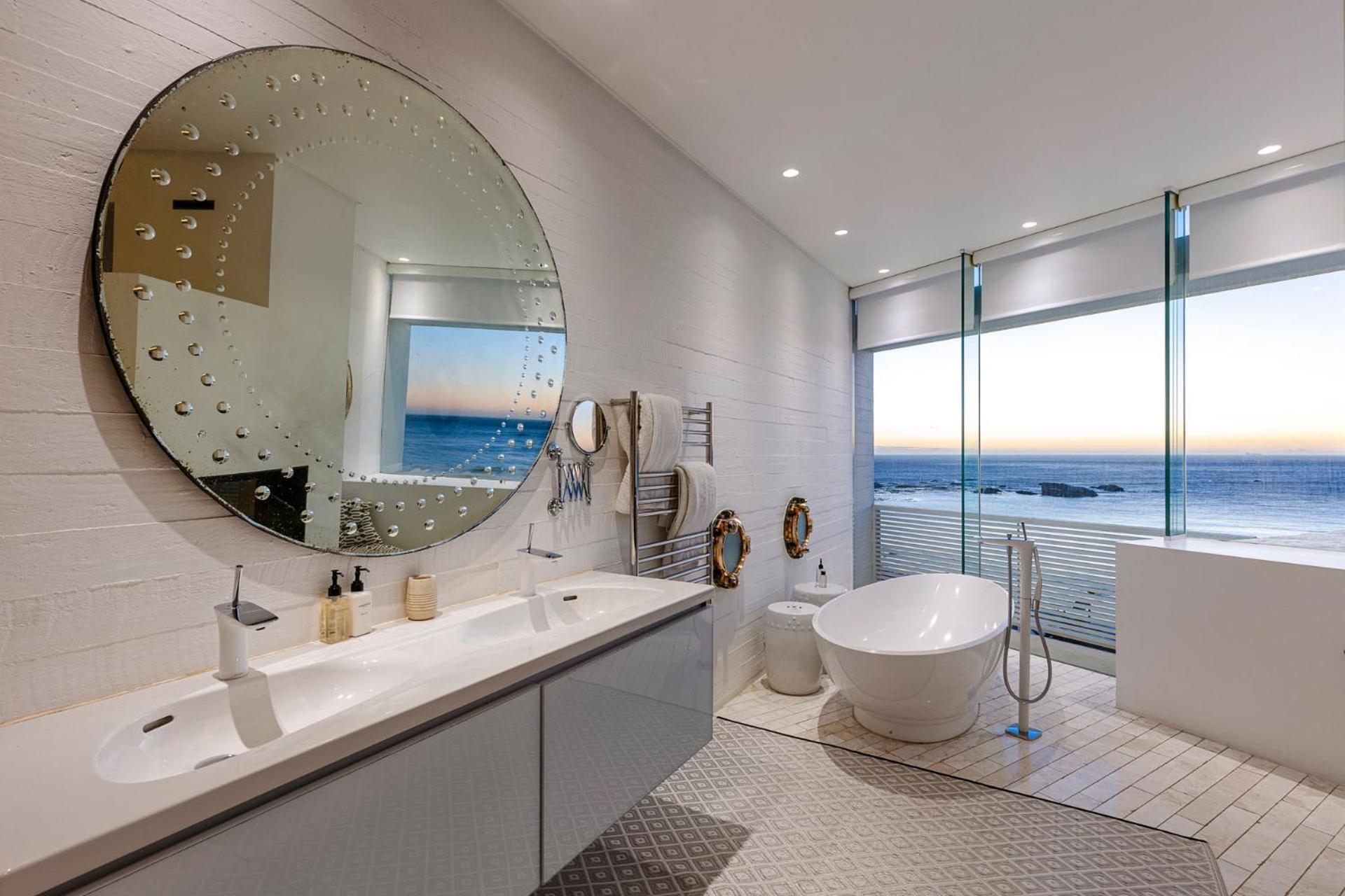 Clifton Ezulwini Villa Cape Town Room photo